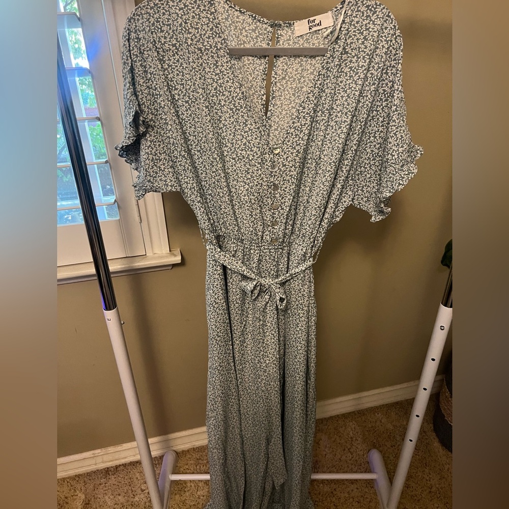 Blue and white floral romper.  For Good Boutique.  Size large.